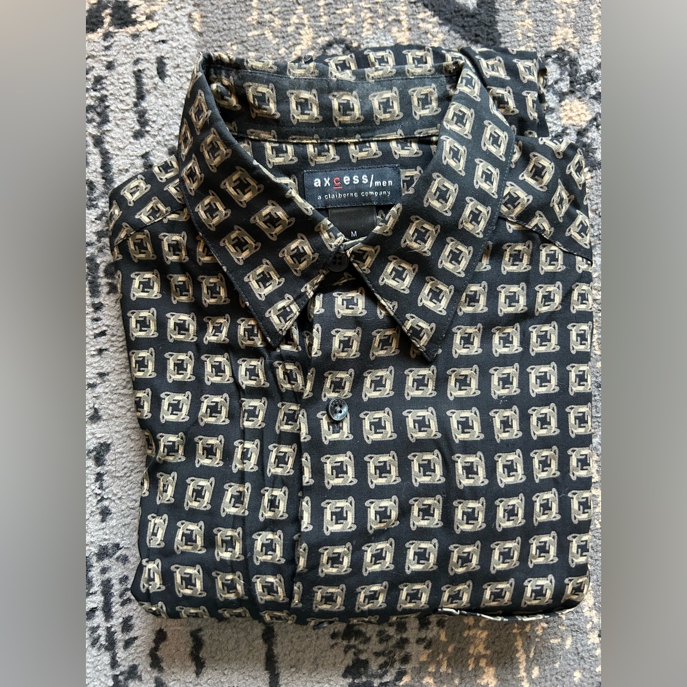 Axcess men Liz Claiborne Black and Cream Patterned Button Dress Shirt